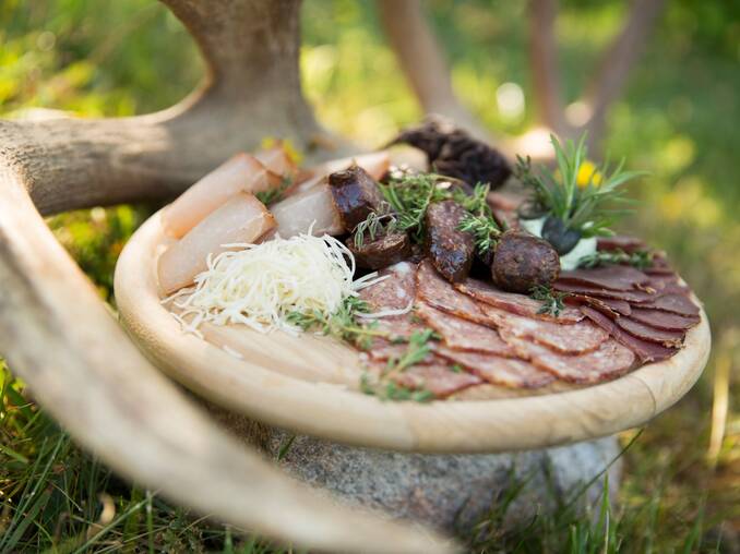 Regionale Fleischprodukte im 4* Hotel Waldhof Muhr