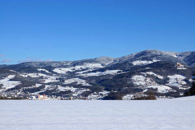 Ausblick auf die Berge (c) Michael Fischer 