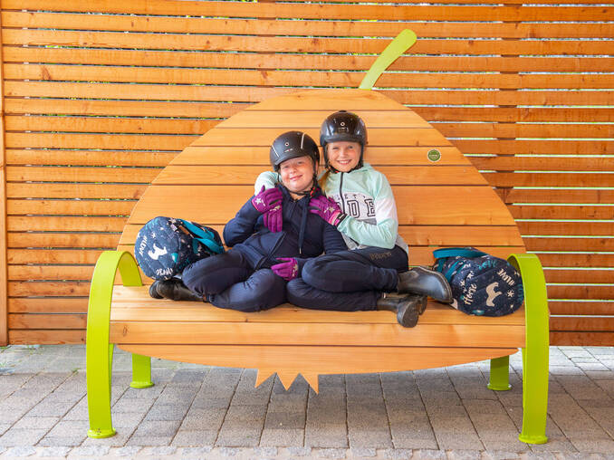 Kinderreiten im 4* Hotel Waldhof Muhr Kinderreiten im 4* Hotel Waldhof Muhr