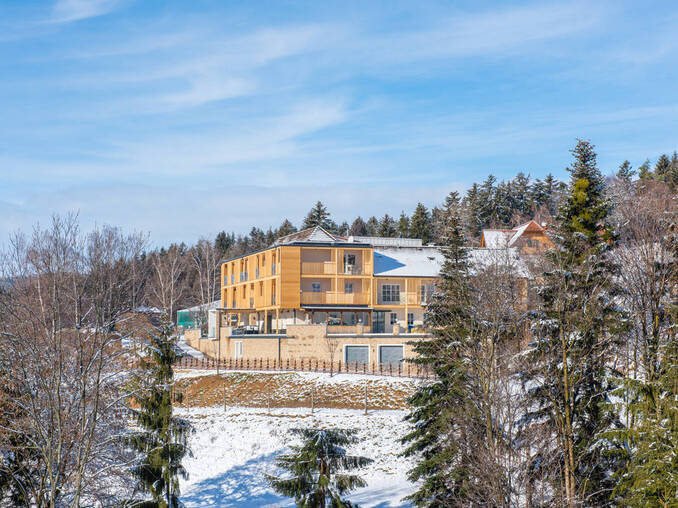 Blick auf das Hotel Waldhof Muhr im Winter
