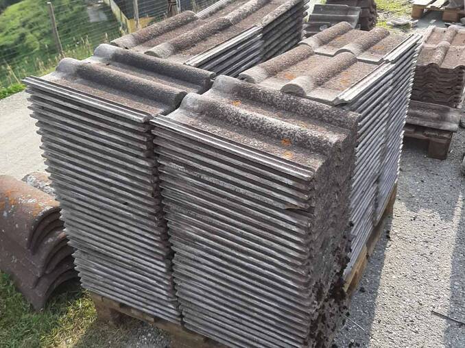 Baumaterialien am Hotel Waldhof Muhr