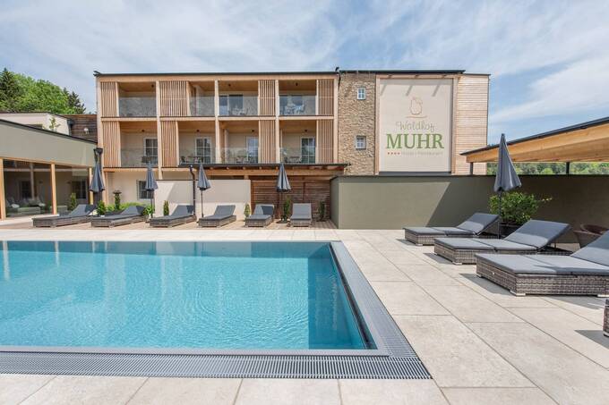 Pool im 4* Hotel Muhr